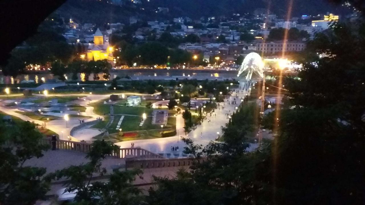 Hotel Jurkha Tbilisi Eksteriør billede